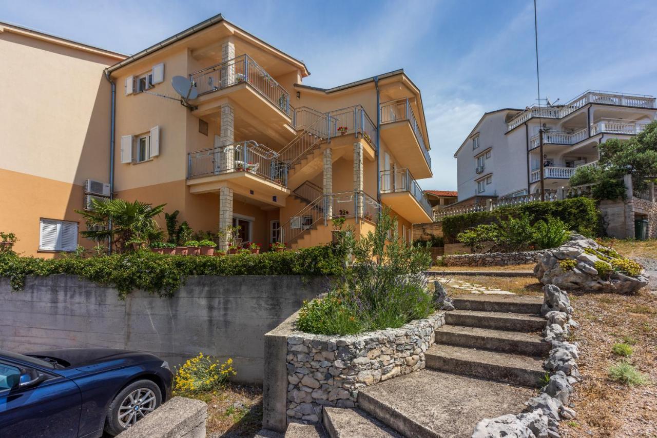 Apartmani Jaric Novi Vinodolski Extérieur photo