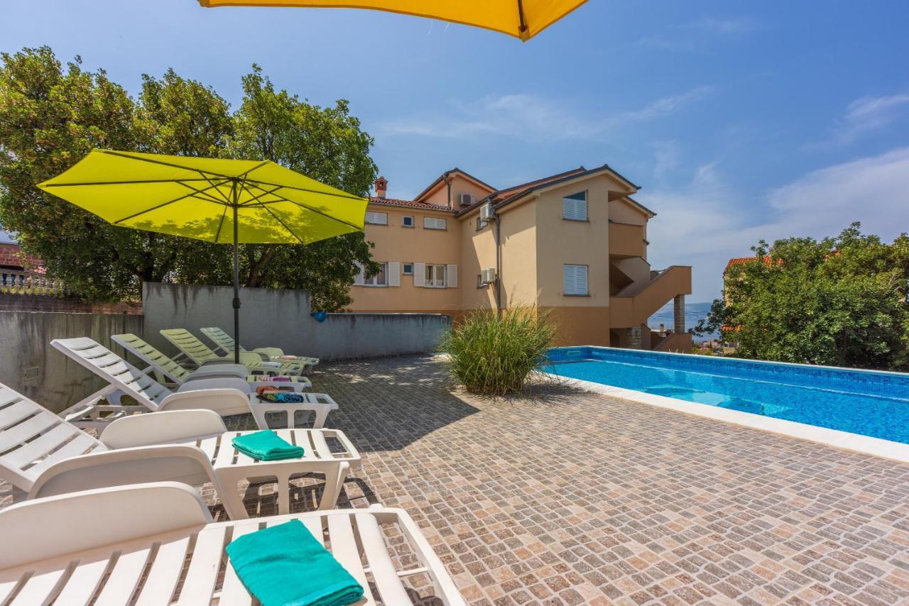 Apartmani Jaric Novi Vinodolski Extérieur photo